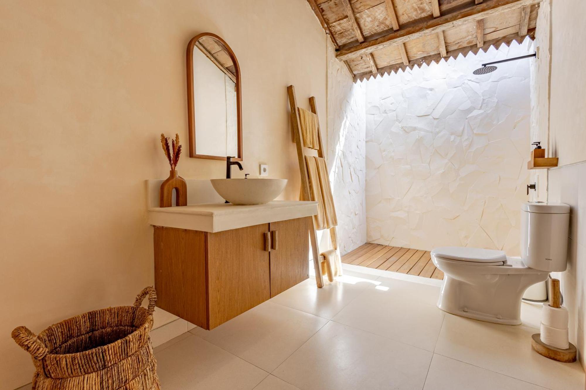 The Pink Joglo, A Cheerful 3Bdr Villa W/Pool And Rice-Field View. Dalung  Exterior photo